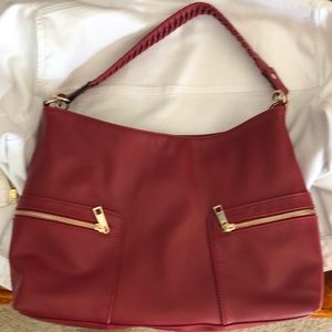Red leather-like purse like new condition
